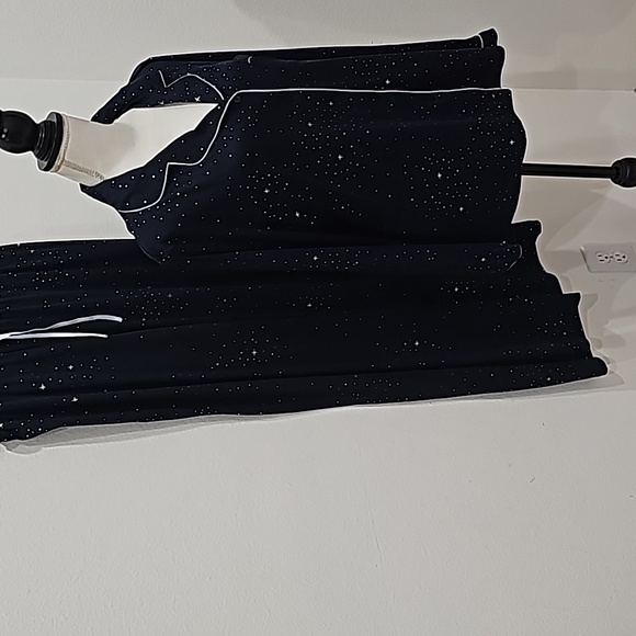 Jones women's Pajamas set Navy long sleeves with stars Size L NWT - Picture 8 of 10